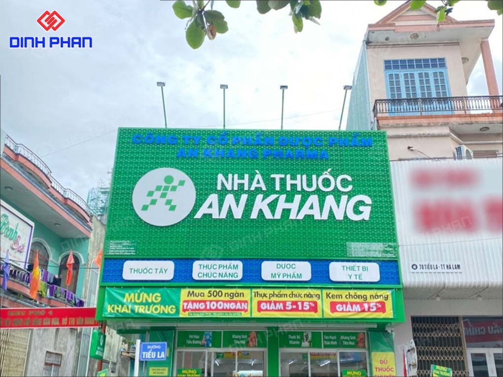 20+ Mẫu Bảng Hiệu Đẹp, Thu Hút, Nổi Bật Năm 2025