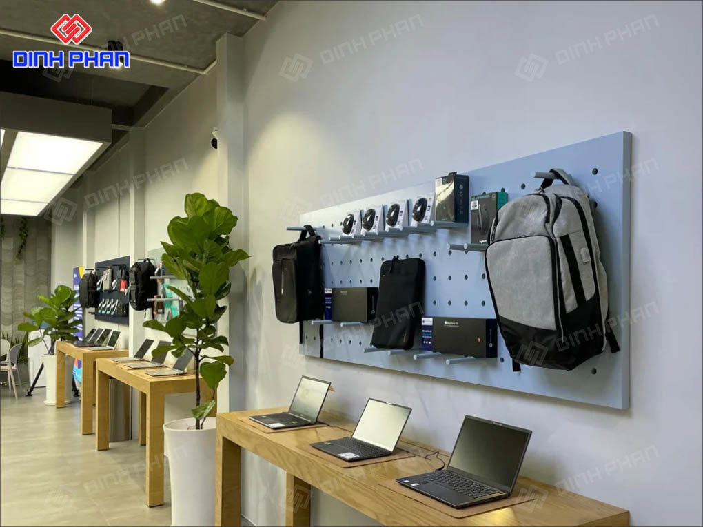 20+ Mẫu Thiết Kế Showroom Máy Tính Thịnh Hành Năm 2025