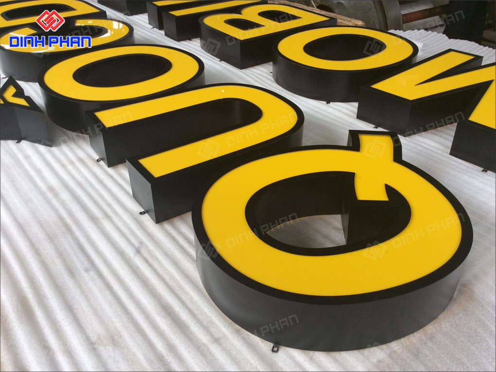 Gia Công Biển Quảng Cáo Chữ Nổi Mica Đẹp, Nhanh, Giá Rẻ Gia Công Biển Quảng Cáo Chữ Nổi Mica Đẹp, Nhanh, Giá Rẻ