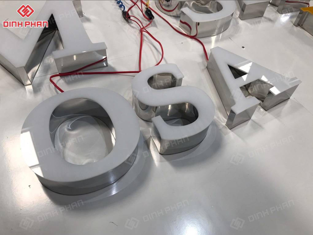 Gia Công Biển Quảng Cáo Chữ Nổi Mica Đẹp, Nhanh, Giá Rẻ Gia Công Biển Quảng Cáo Chữ Nổi Mica Đẹp, Nhanh, Giá Rẻ