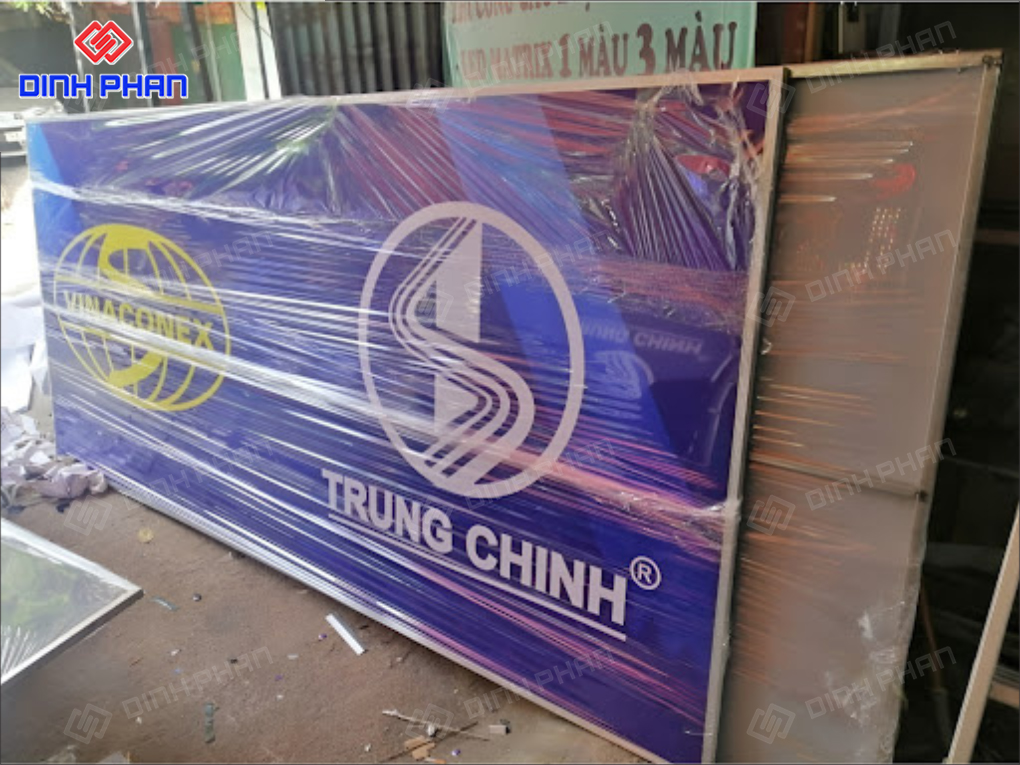 Làm Bảng Alu Dán Decal Trọn Gói, Nhanh, Giá Rẻ Làm Bảng Alu Dán Decal Trọn Gói, Nhanh, Giá Rẻ