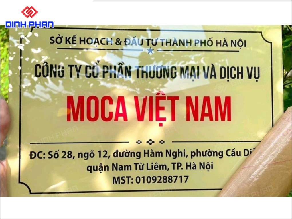 Làm Bảng Hiệu Mica Dán Decal Đẹp, Bền, Giá Rẻ Làm Bảng Hiệu Mica Dán Decal Đẹp, Bền, Giá Rẻ