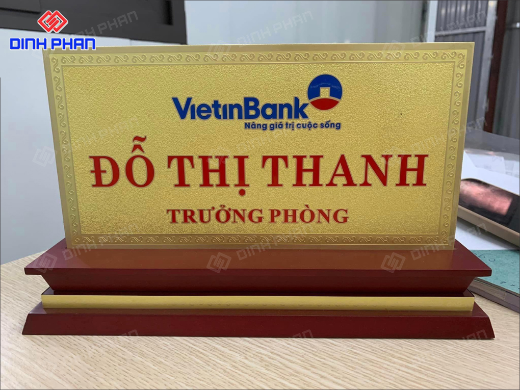 Làm Bảng Tên Để Bàn, Biển Chức Danh Chuyên Nghiệp, Giá Rẻ Làm Bảng Tên Để Bàn, Biển Chức Danh Chuyên Nghiệp, Giá Rẻ