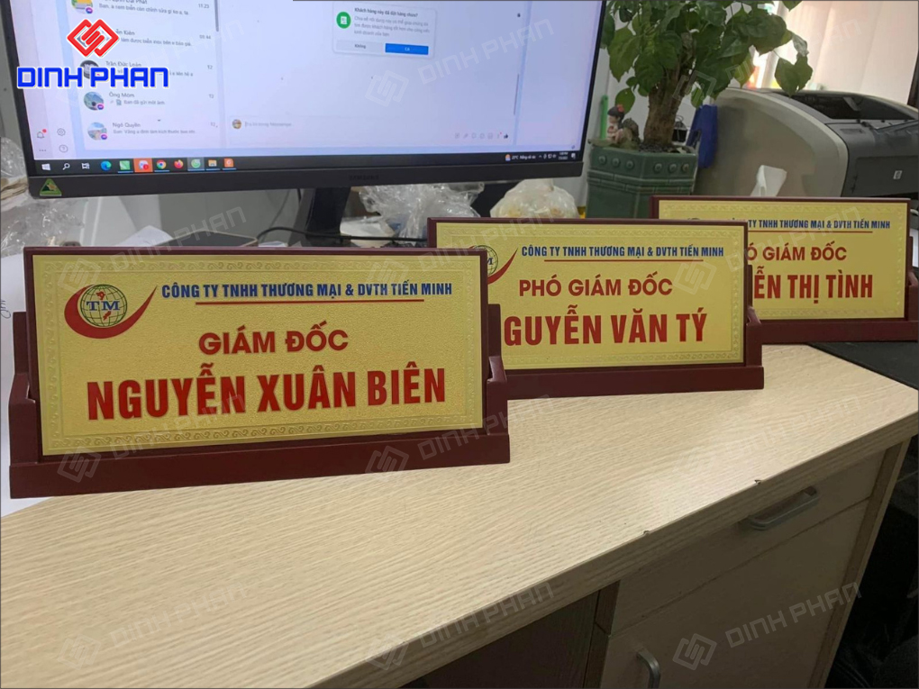 Làm Bảng Tên Để Bàn, Biển Chức Danh Chuyên Nghiệp, Giá Rẻ Làm Bảng Tên Để Bàn, Biển Chức Danh Chuyên Nghiệp, Giá Rẻ