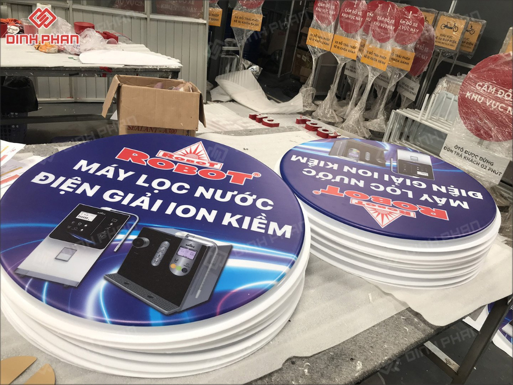 Làm Hộp Đèn Tròn Hút Nổi Siêu Sáng, Chất Lượng Làm Hộp Đèn Tròn Hút Nổi Siêu Sáng, Chất Lượng