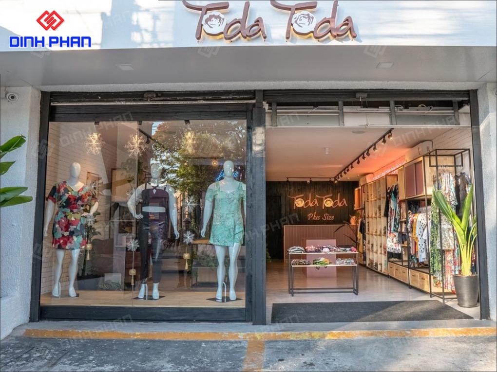 20+ Mẫu Thiết Kế Mặt Tiền Shop Thời Trang Đẹp, Sang, Thu Hút 20+ Mẫu Thiết Kế Mặt Tiền Shop Thời Trang Đẹp, Sang, Thu Hút