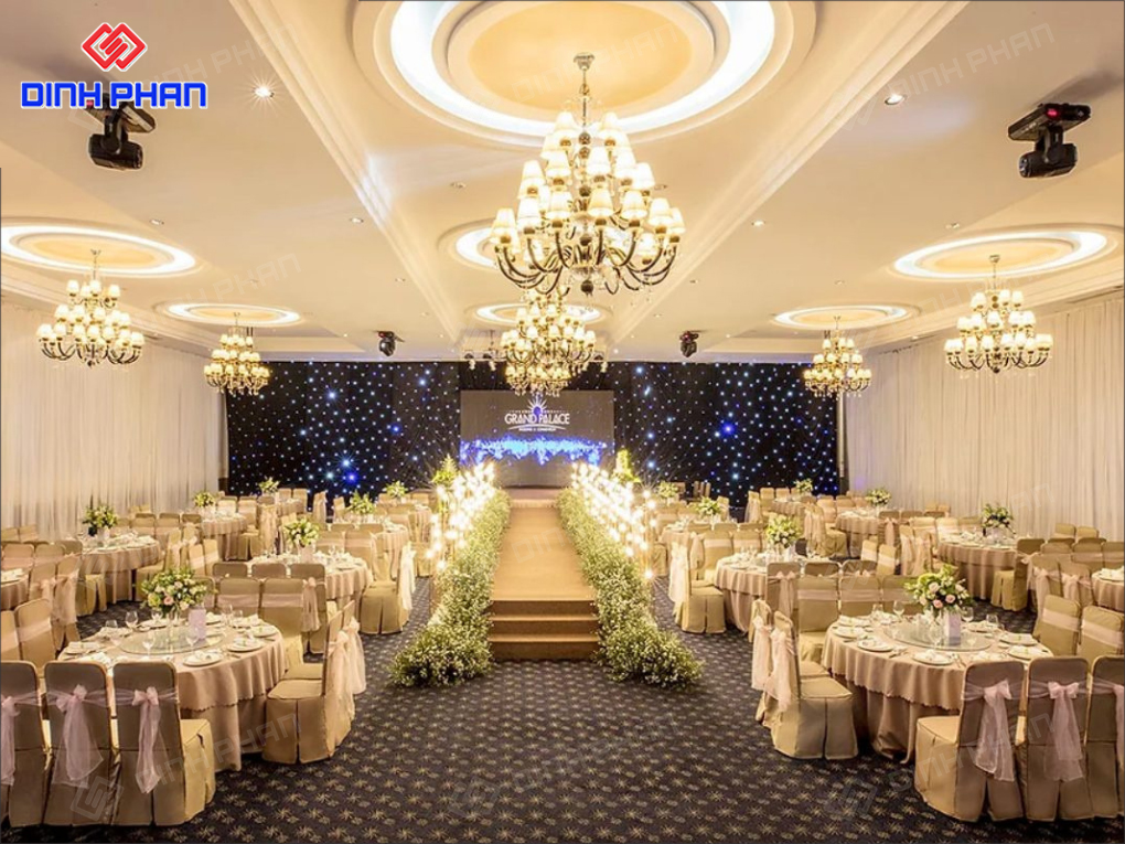 15+ Mẫu Thiết Kế Nhà Hàng Tiệc Cưới Đẳng Cấp, Lãng Mạn 15+ Mẫu Thiết Kế Nhà Hàng Tiệc Cưới Đẳng Cấp, Lãng Mạn