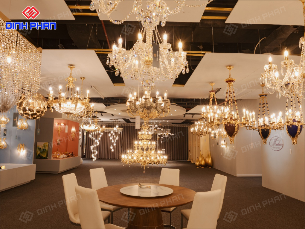 20+ Mẫu Thiết Kế Showroom Đèn Trang Trí Xu Hướng, Luxury 20+ Mẫu Thiết Kế Showroom Đèn Trang Trí Xu Hướng, Luxury