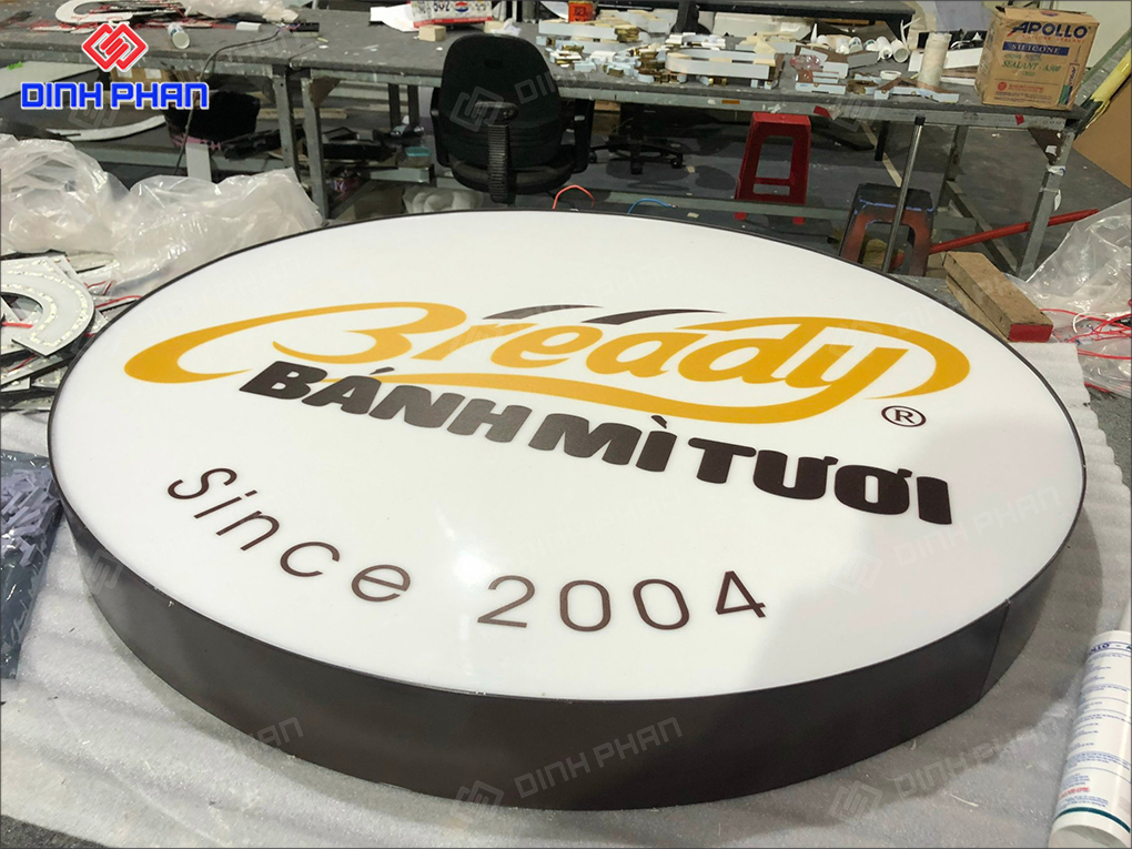 bang hieu hop den chu noi 8