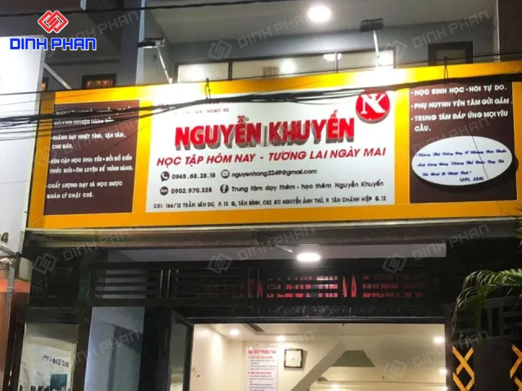 Bảng hiệu lớp dạy thêm