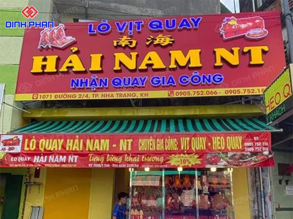 Biển quảng cáo vịt quay