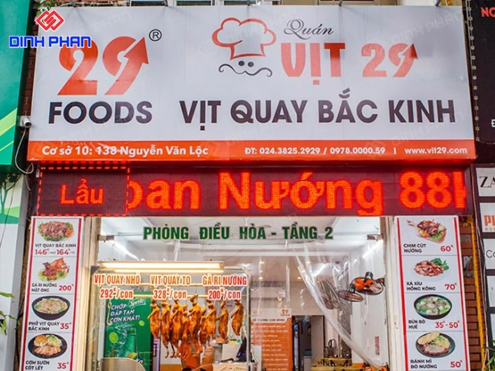 Biển quảng cáo vịt quay