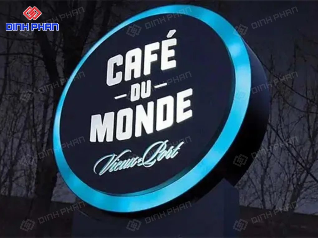 Cách chọn biển vẫy quán cafe vừa đẹp vừa tiết kiệm chi phí tối đa