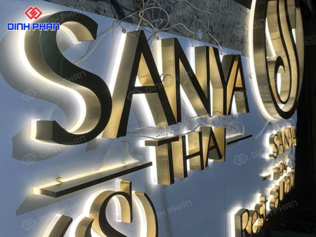 gia cong chu inox hat sang chan 5