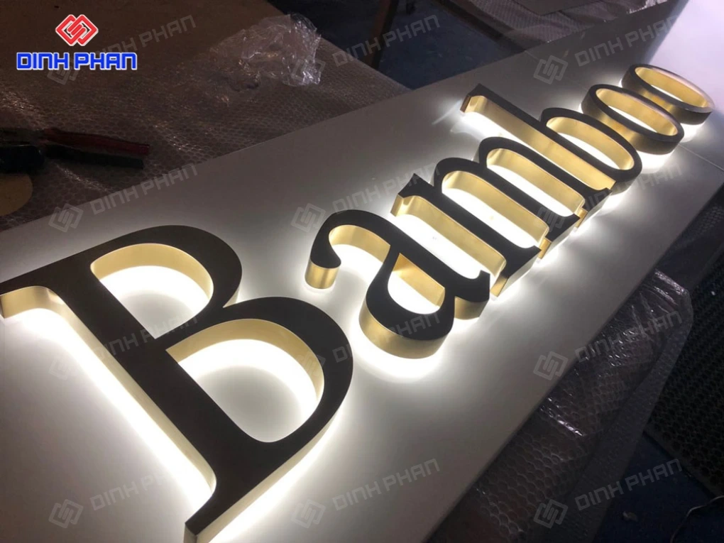 gia cong chu inox hat sang chan 8