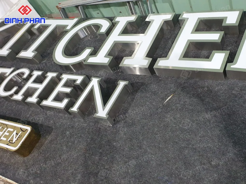 Gia công chữ inox lọng viền