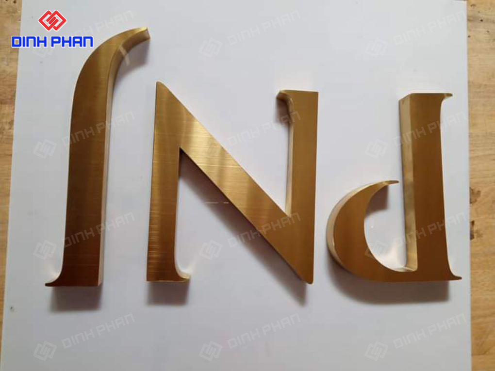 gia cong chu inox vang xuoc 7