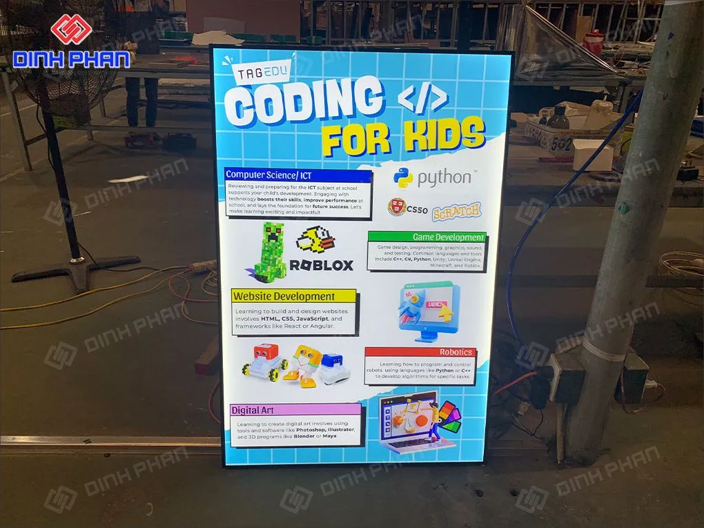 Hộp đèn siêu mỏng