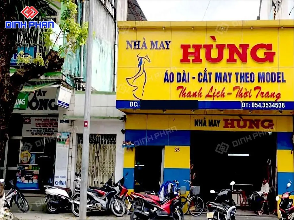 Làm bảng hiệu áo dài