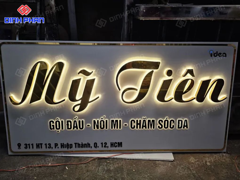 Bảng hiệu chữ nổi đèn LED