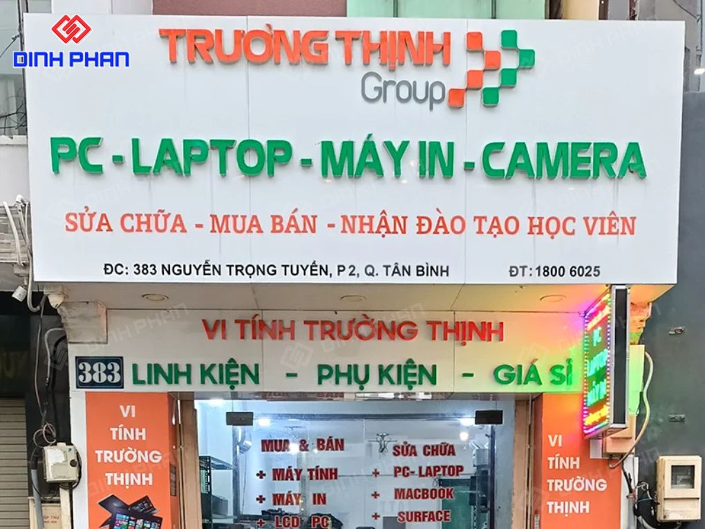 Bảng hiệu cửa hàng camera
