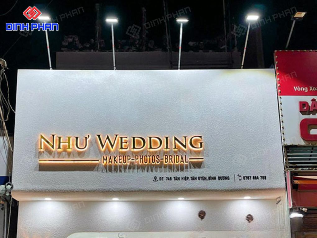Bảng hiệu studio áo cưới