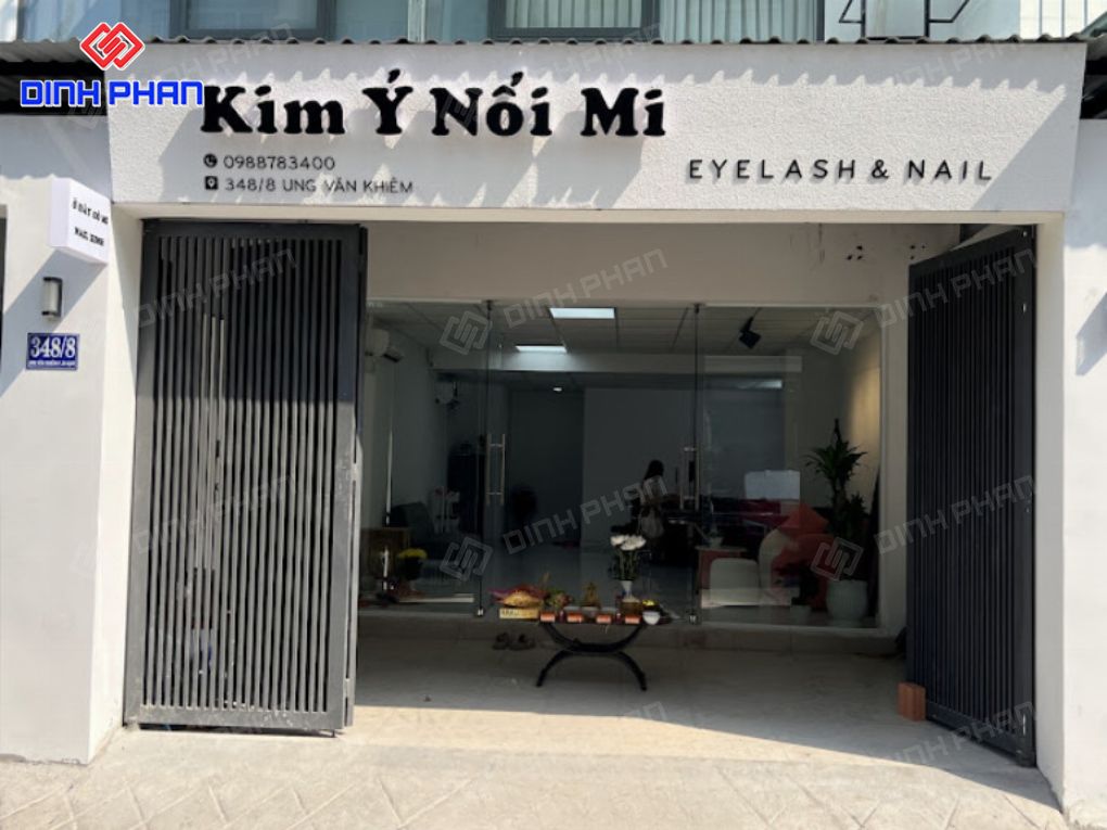 Bảng hiệu tiệm nối mi 