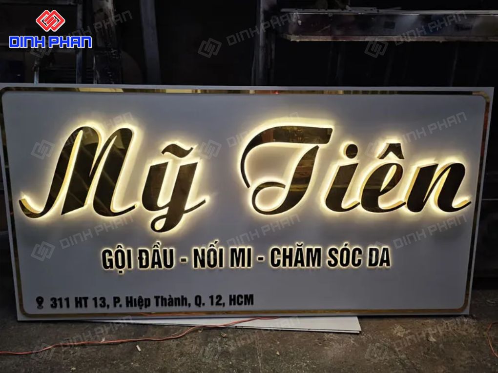 Làm bảng hiệu chữ nổi đèn LED