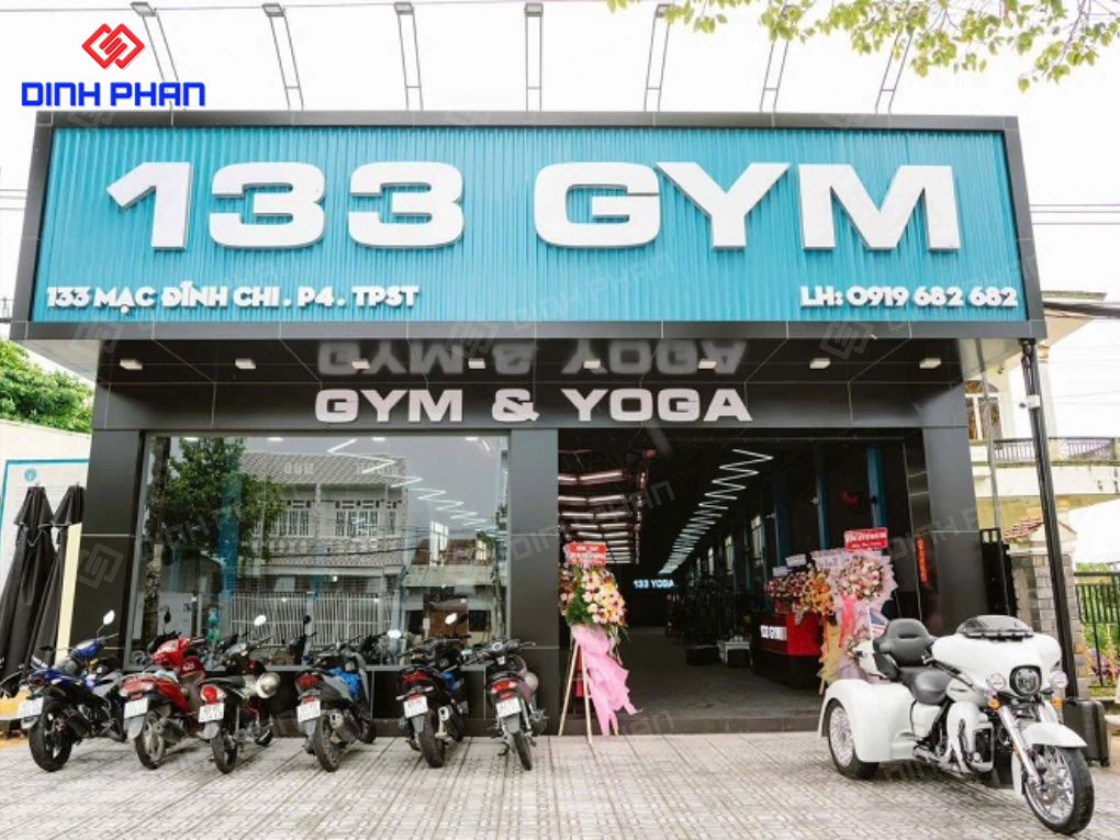 Làm bảng hiệu phòng gym