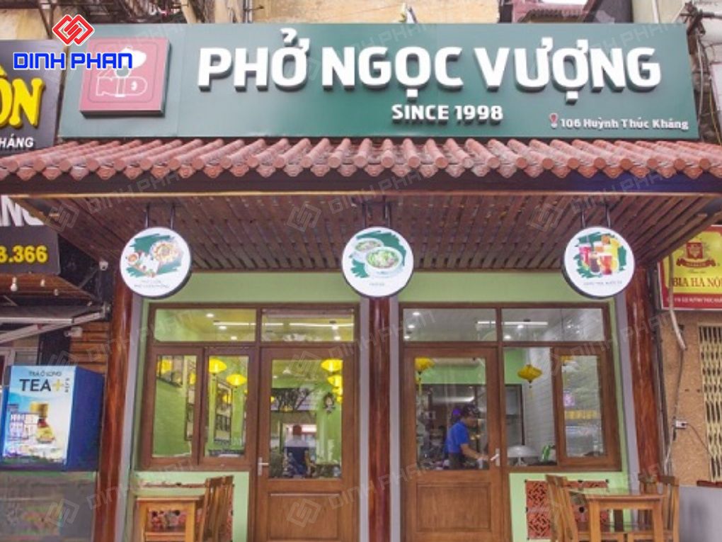 Làm bảng hiệu quán phở