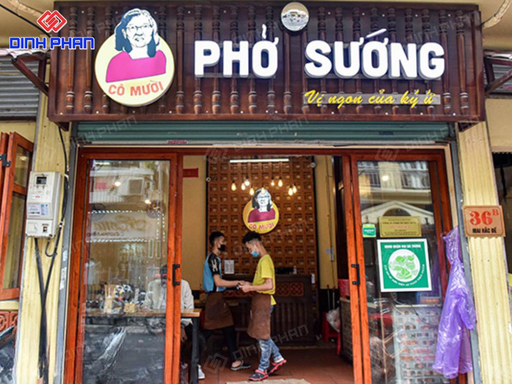Làm bảng hiệu quán phở