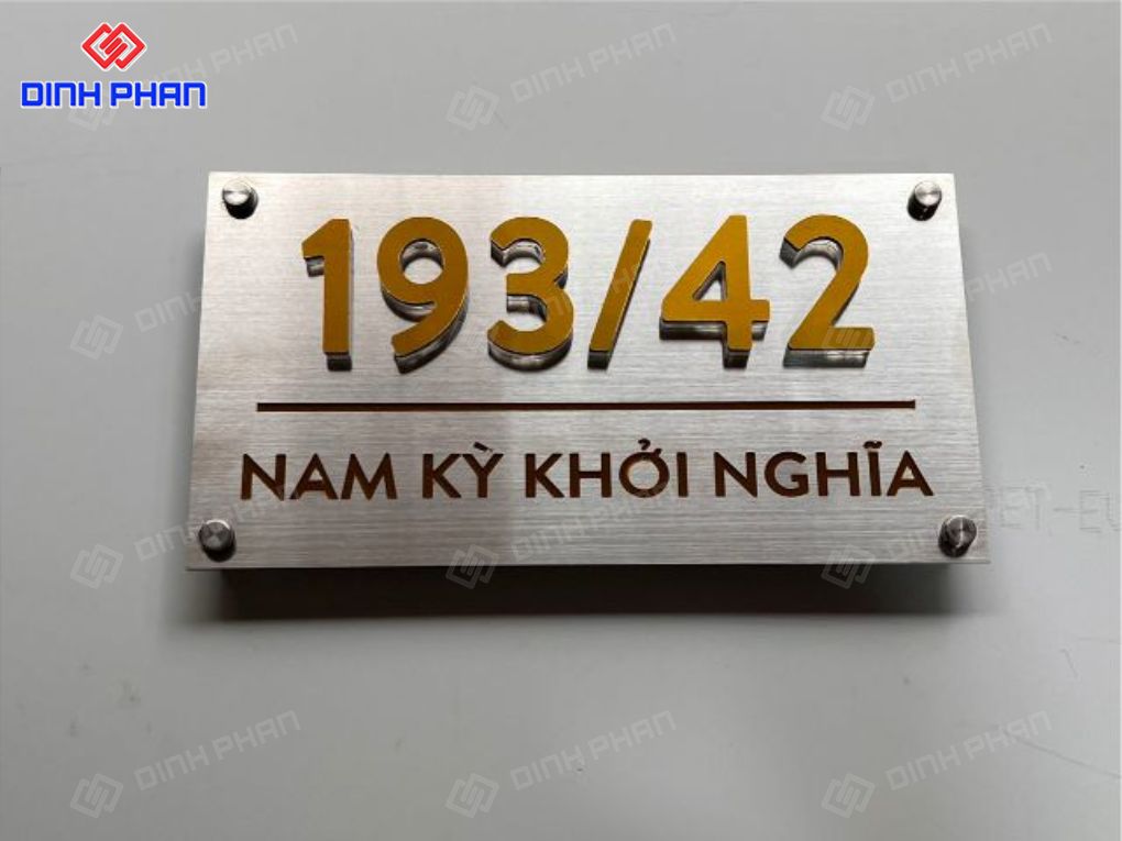 Làm bảng số nhà inox