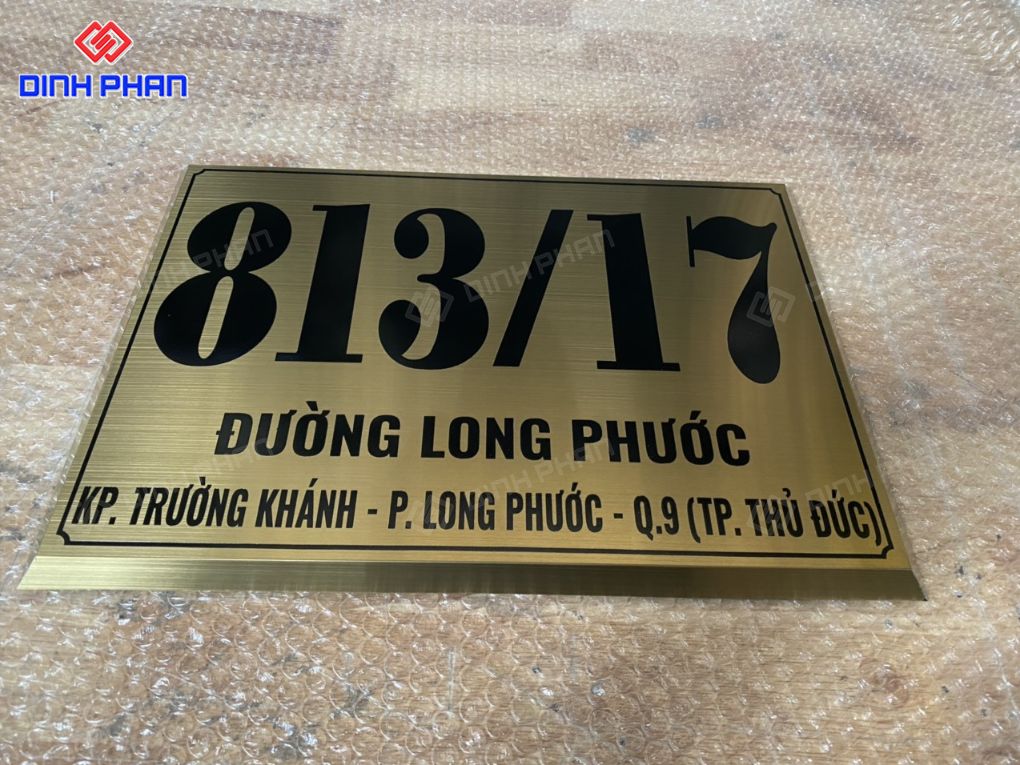Làm bảng số nhà inox