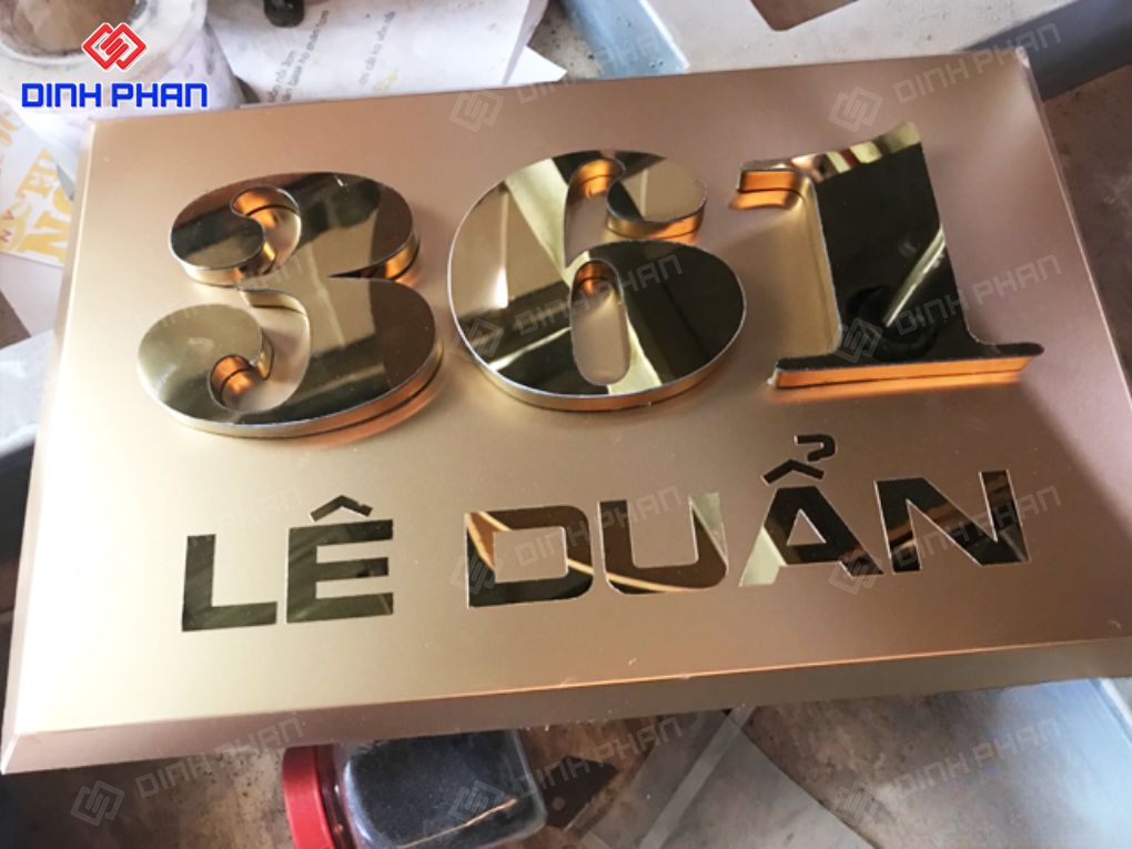 Làm bảng số nhà inox