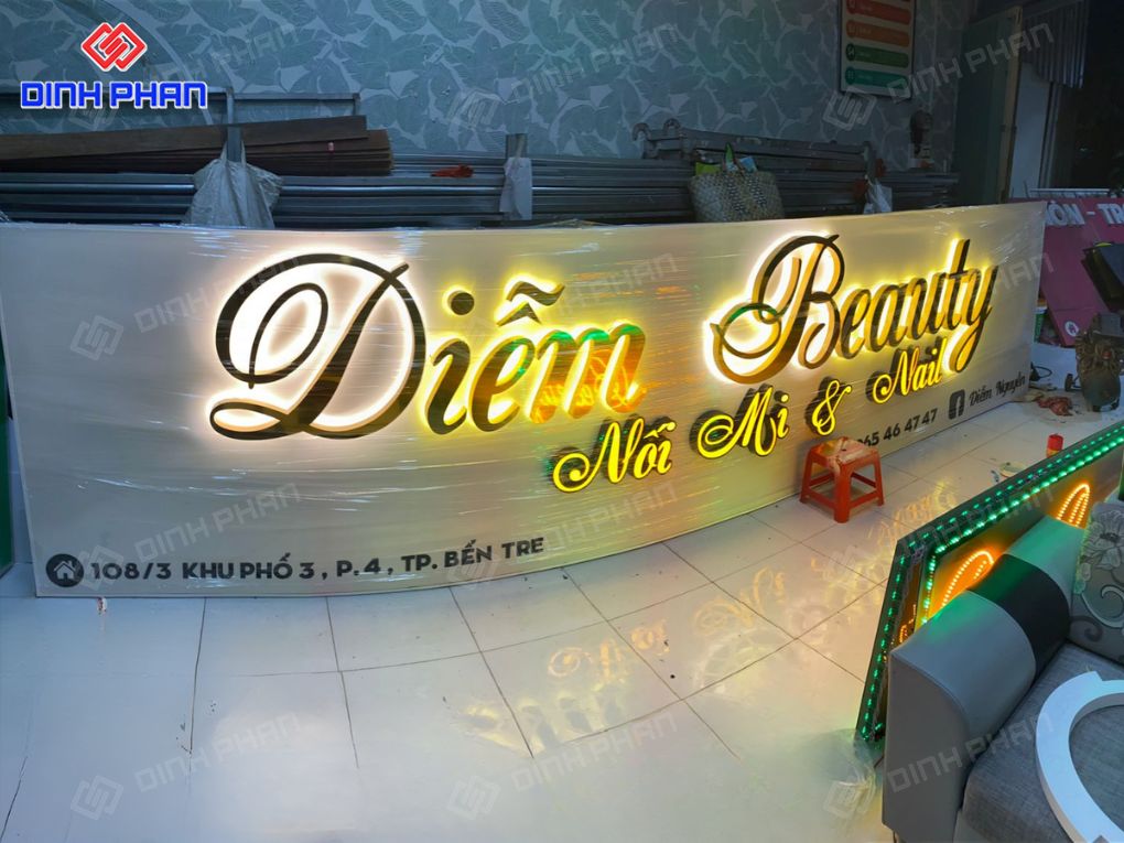 Chọn bảng hiệu đèn led đẹp và bền Bảng hiệu đèn led
