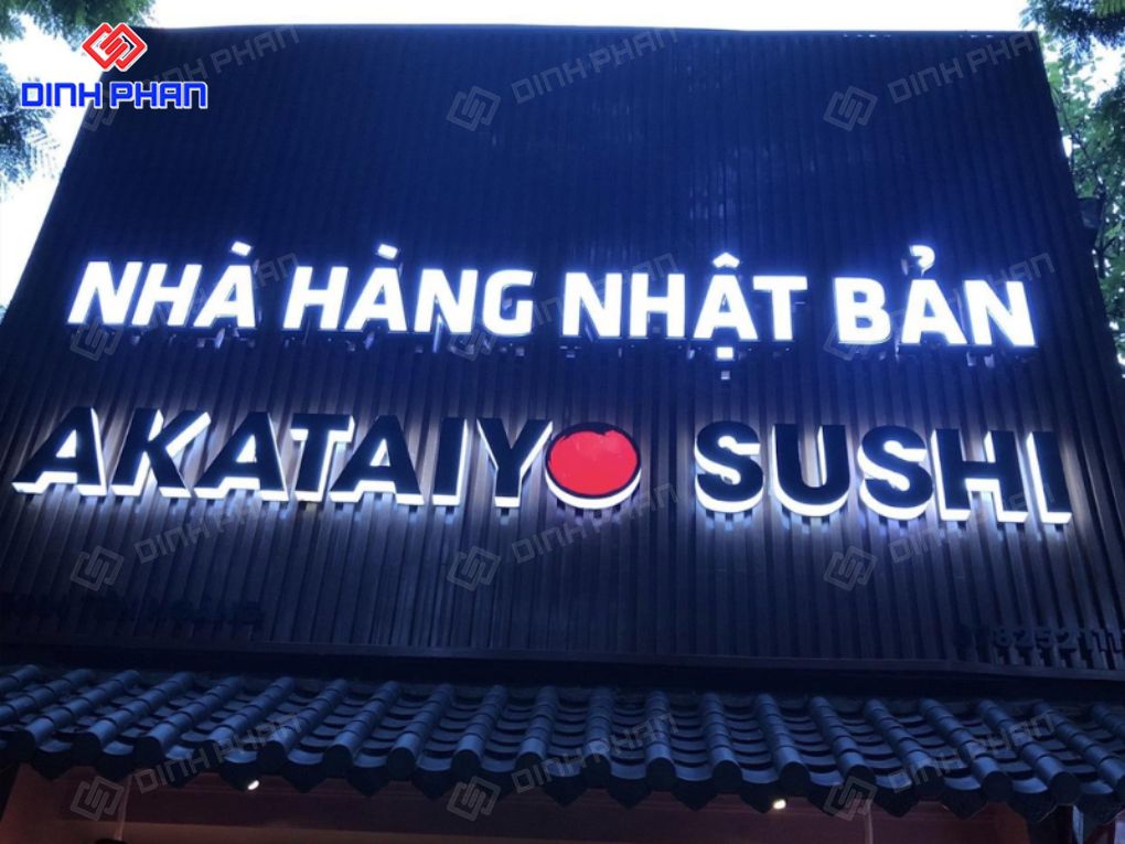 Bảng hiệu nhà hàng