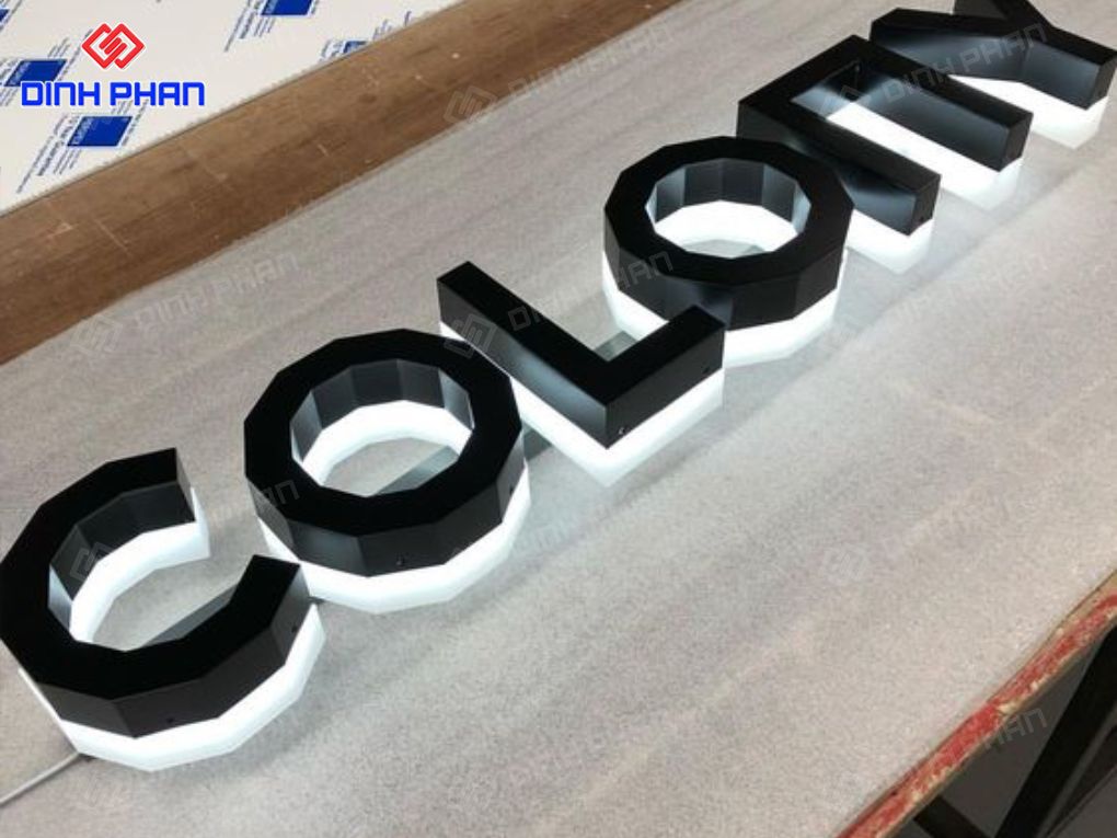 Chữ inox đen