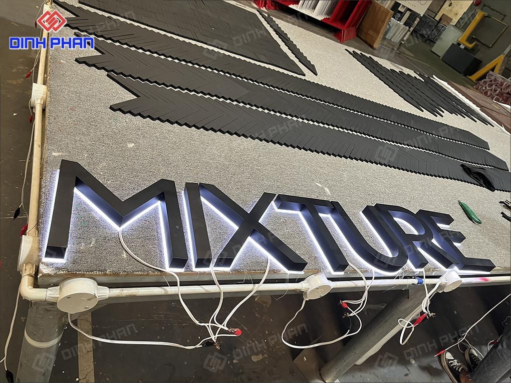 Chữ inox đen