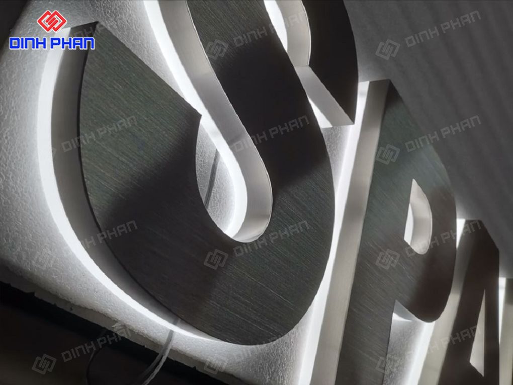 Chữ inox trắng xước