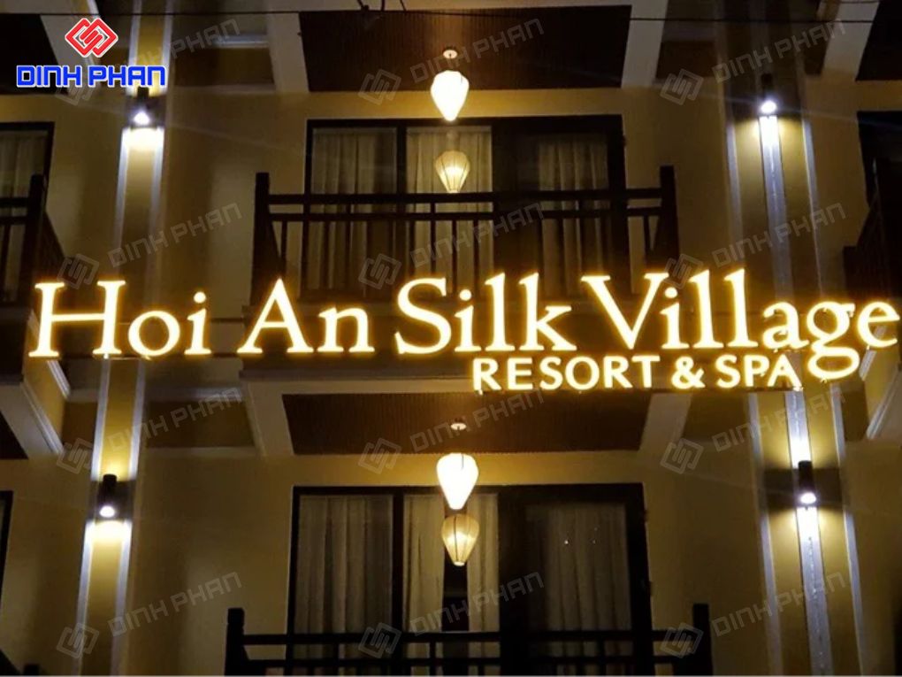 Làm bảng hiệu khách sạn