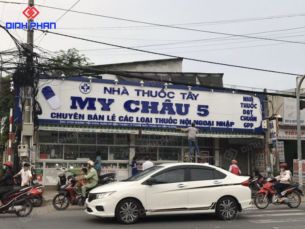 Làm bảng hiệu nhà thuốc BMT chuyên nghiệp, giá tốt Làm bảng hiệu nhà thuốc