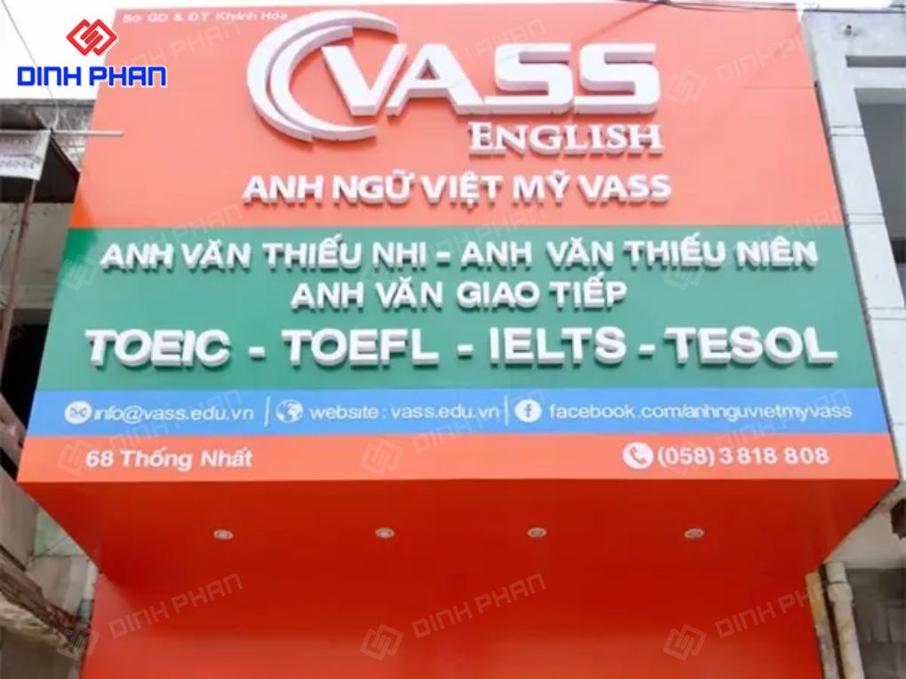 Làm bảng hiệu trung tâm ngoại ngữ
