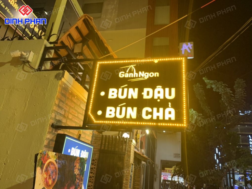Làm biển vẫy quảng cáo