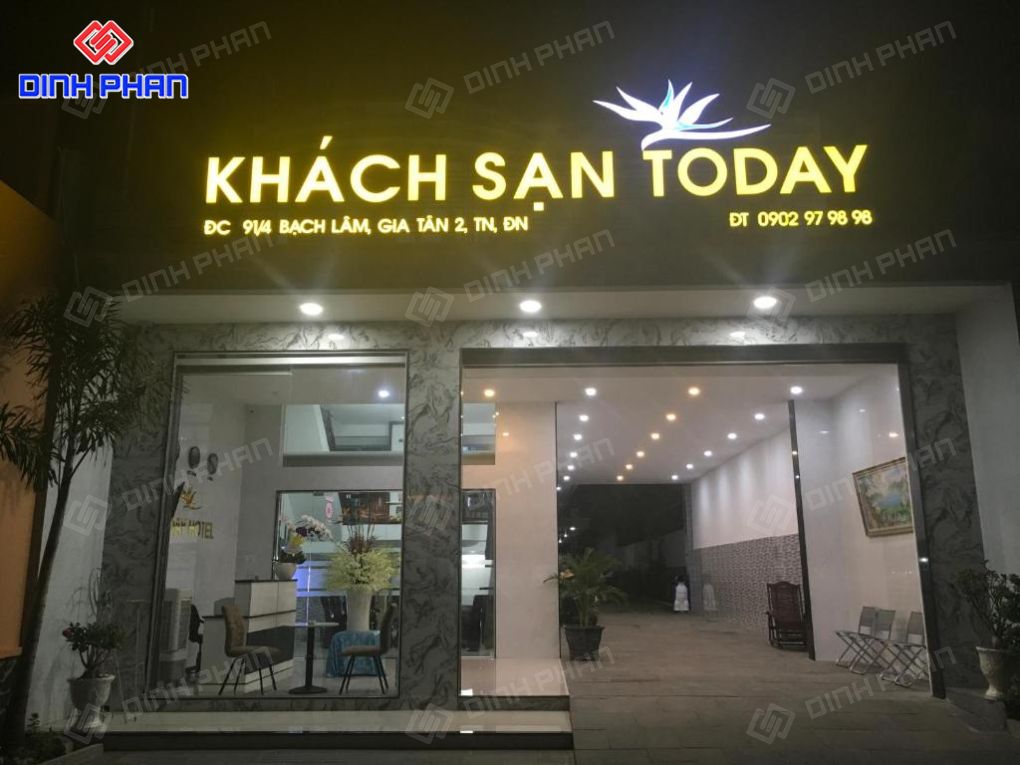 Lựa chọn đơn vị thi công bảng hiệu khách sạn uy tín Thi công bảng hiệu khách sạn