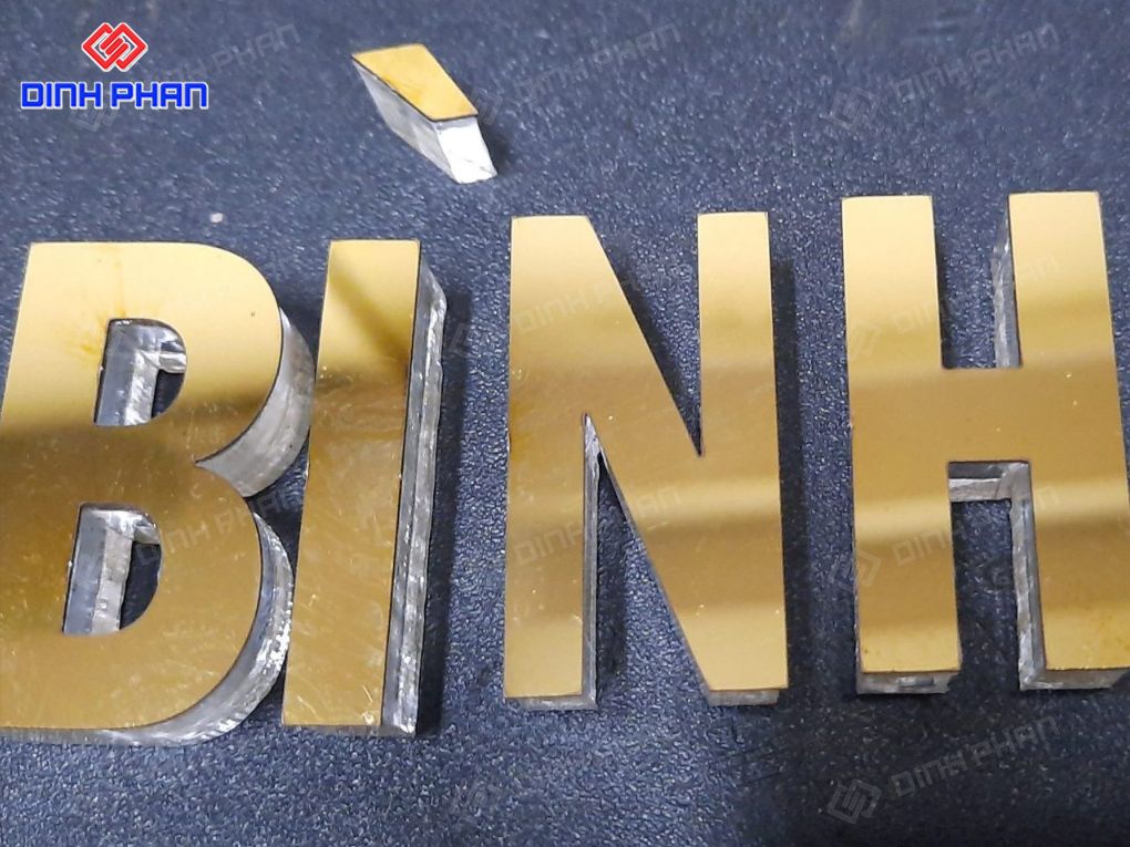 chu inox dan mica 2 Chữ inox dán mica