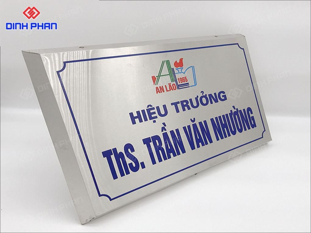 chu inox an mon 1 Chữ inox ăn mòn