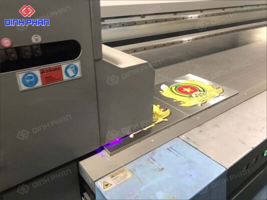 Chữ inox in UV