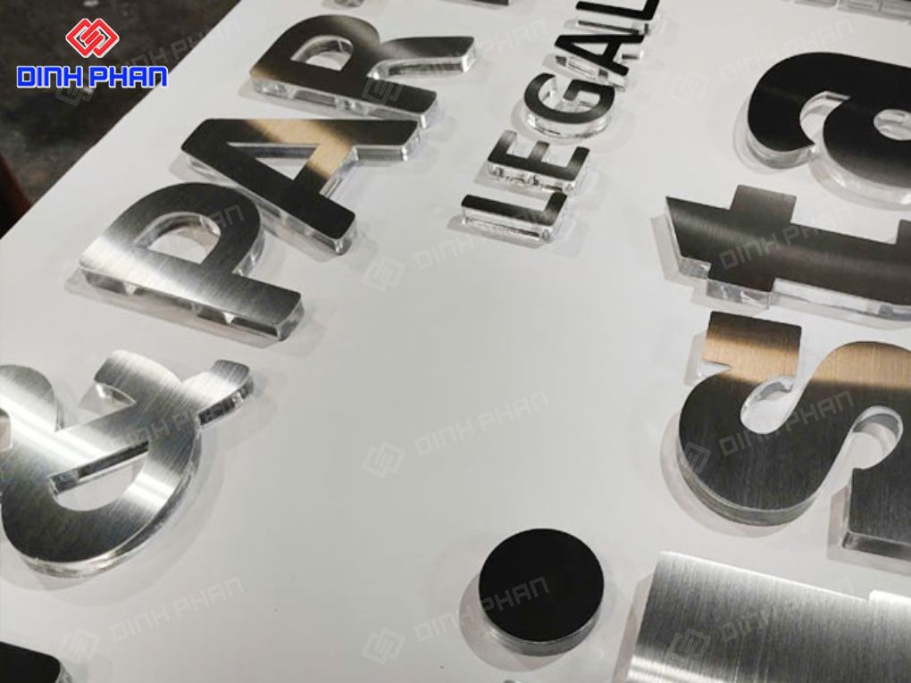 Chữ inox trắng mờ 