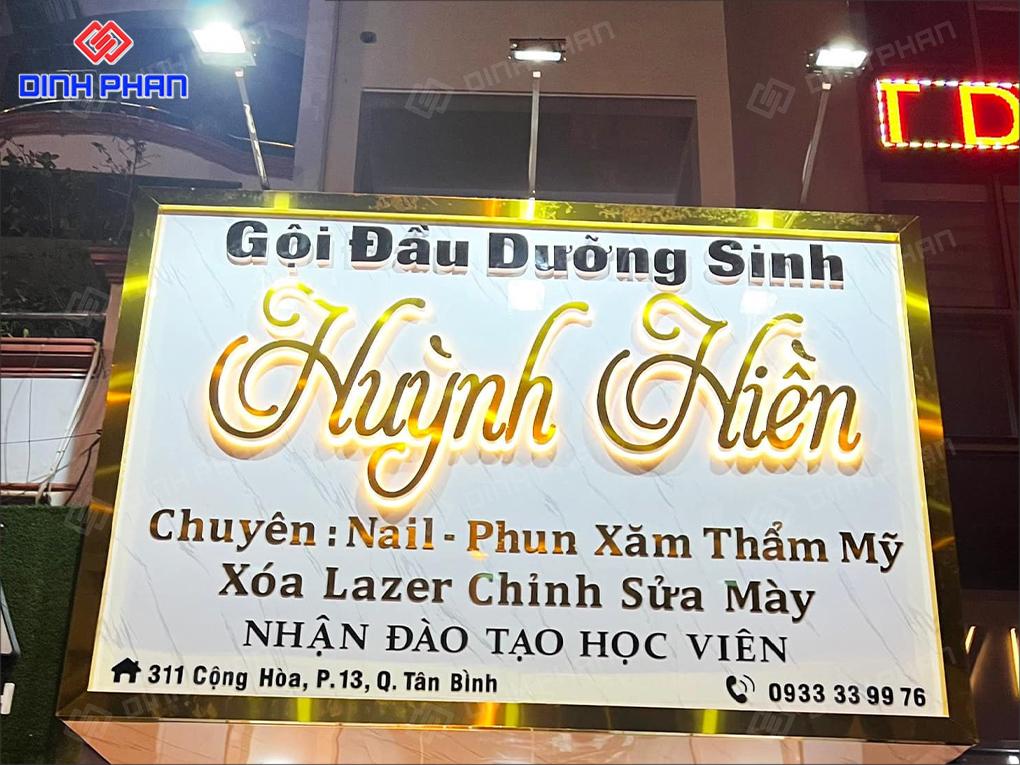 Biển alu chữ nổi