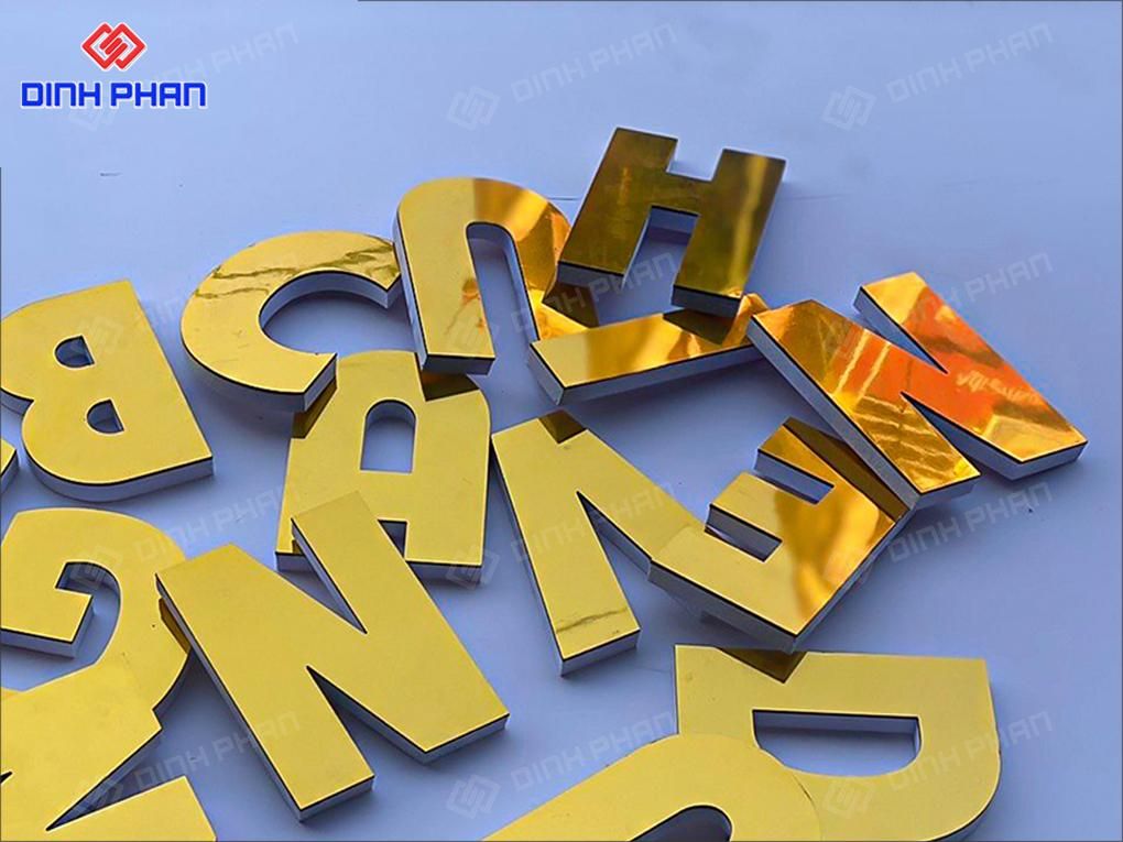 Chữ nổi alu vàng gương